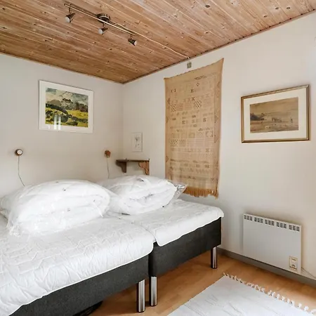 2 Bedroom Lovely In Nyaraló *